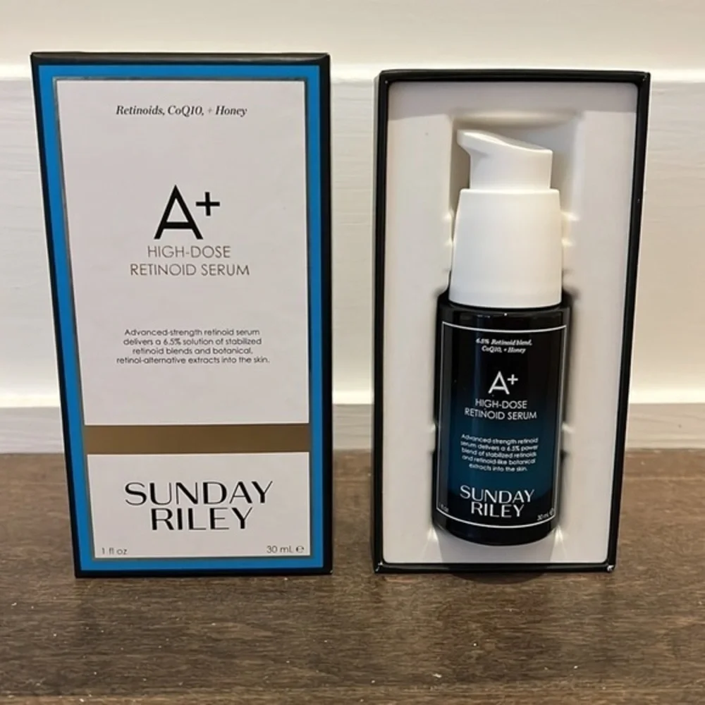 NIB Sunday Riley - Picture 2 of 2